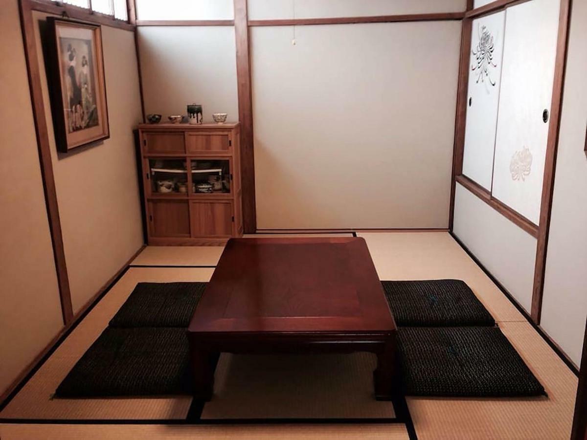 Bar併設の仕掛け満載忍者ハウス!Wi-Fi!天王寺電車で15分!帝塚山四丁目駅3メートル! Hotel Osaka Exterior foto